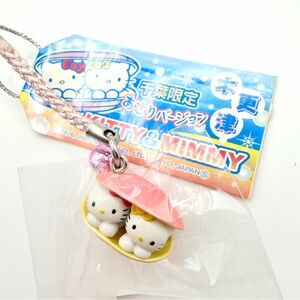 Hello kitty charm Kitty & Mimmy Japan Gotochi Chiba Vintage Netsuke Shell RARE
